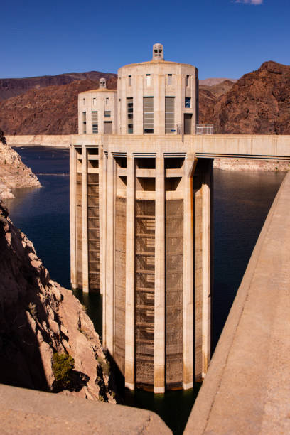 istock Structures and bridges by the lake in the desert 1309890763
