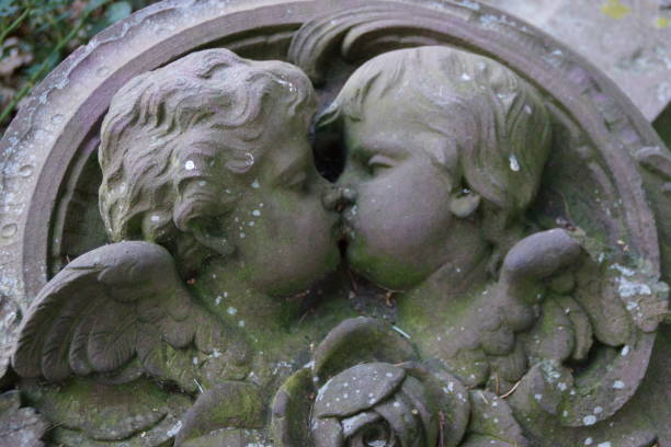 istock Kissing Angels 3 1309930766