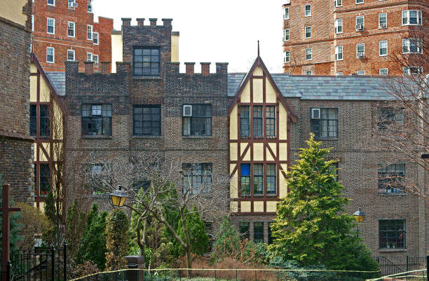 Hudson View Gardens, cooperative apartment complex located on Pinehurst Avenue and Cabrini Boulevard in Hudson Heights subsection of Washington Heights neighborhood in Manhattan, New York City (1923 -1925)
