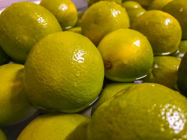 istock A bunch of wet oranges 1310136517