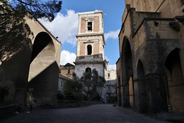 naples – courtyard of the church of santa chiara - santa chiara imagens e fotografias de stock