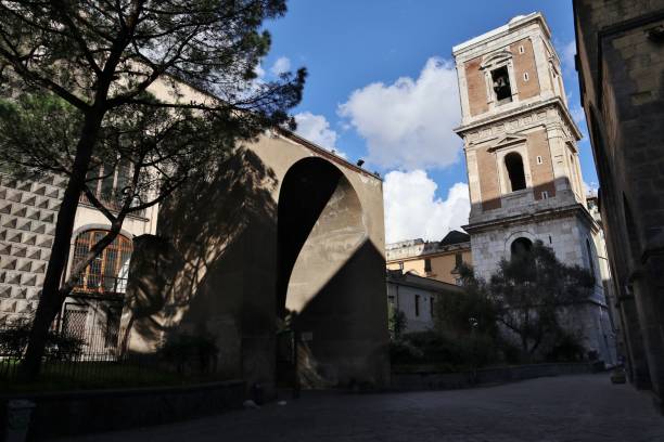 naples - glimpse of the monumental complex of santa chiara - santa chiara imagens e fotografias de stock