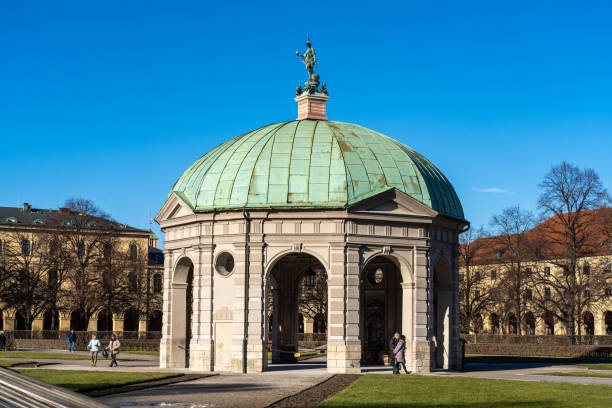 hofgarten park with dianatempel in munich, germany - diana pavilion imagens e fotografias de stock