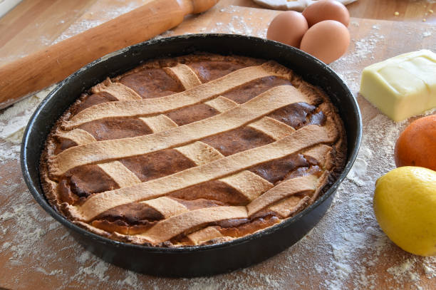 istock Pastiera Neapolitan is a typical Easter cake from Campania 1310292015