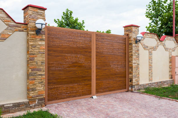 istock gates to the house 1310435597