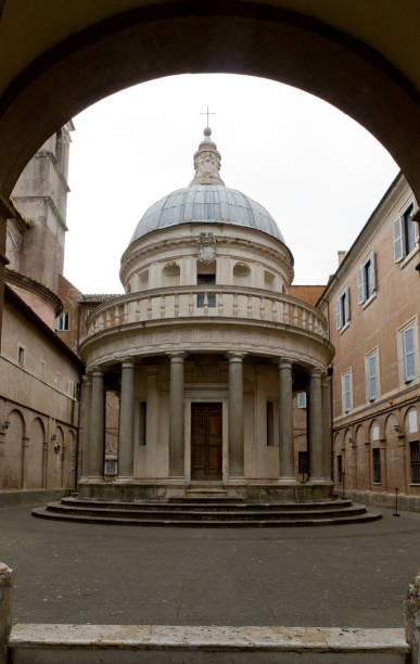 istock Saint Pietro In Montorio 1310487849
