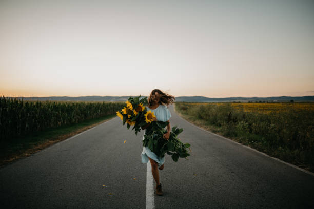 istock Running into you 1310494386