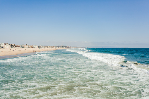 From LA in Long Beach up to Santa Cruz California, coastlines, boardwalks and jetty photos.