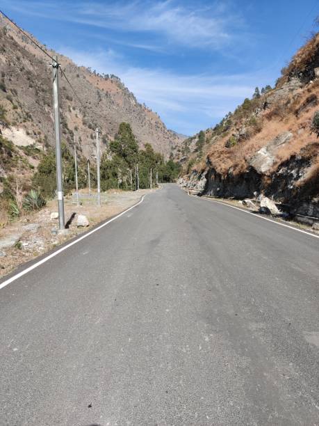 istock The road not taken 1310578941