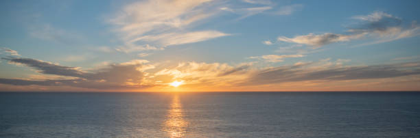 Sunset over pacific ocean in winter at Palos Verdes, CA Sunset over pacific ocean in winter at Palos Verdes, CA rancho palos verdes stock pictures, royalty-free photos & images