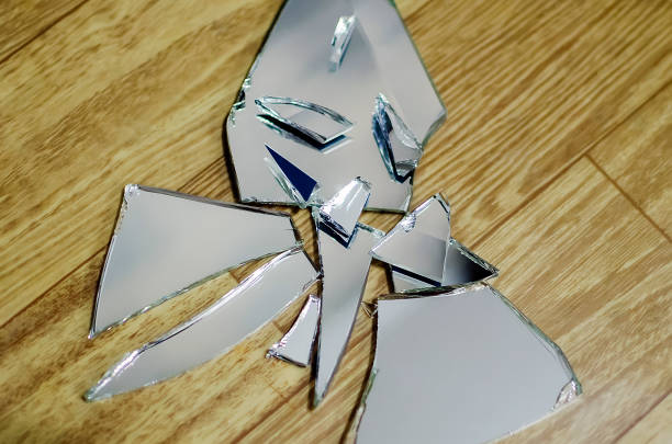 Broken mirror