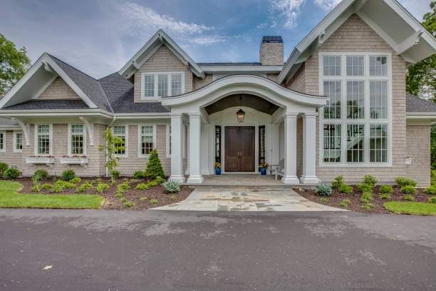 istock Gorgeous luxury home on a stormy day 1310803331