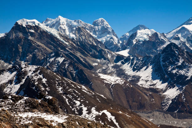 istock Beautiful Himalayan mountain landscape 1310826650