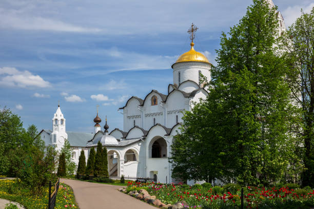 istock Pokrovsky Monastery in spring, Suzdal 1310891264
