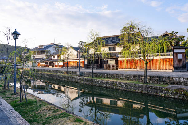 istock On a spring morning, the quiet Kurashiki Bikan Historical Quarter 1310894343