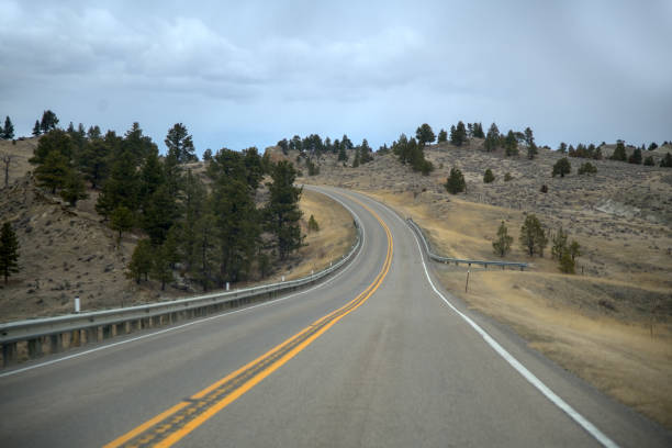 istock Montana highway hilly curve between Broadview and Latvina 1311000312