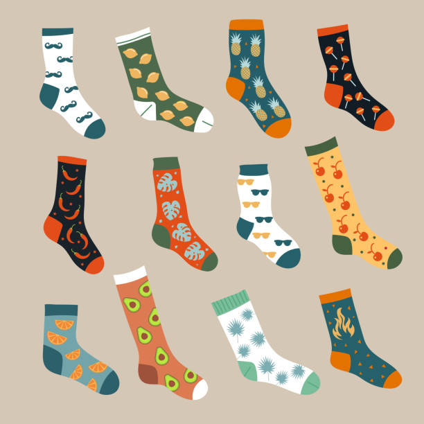 stockillustraties, clipart, cartoons en iconen met sokken collectie. trendy voet draagt siertextiel wollen gebreide stijlvolle kleding recente vector sokken illustraties in platte stijl - lange sokken