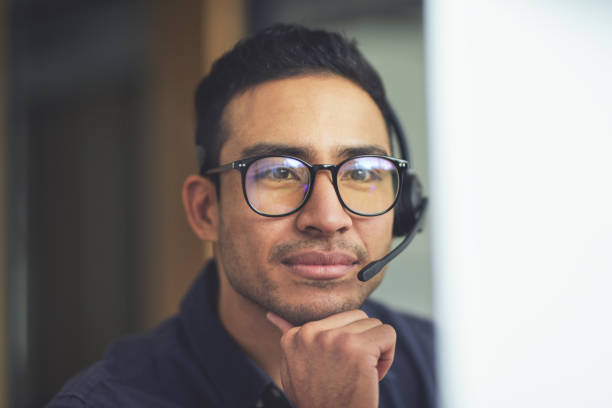 istock Another day another caller satisfied thanks to my headset 1311092358