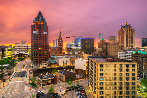 Milwaukee, Wisconsin, USA downtown skyline at dusk.