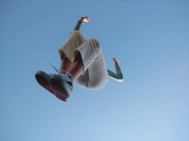 Man jumping with guitar[url=http://www.istockphoto.com/my_lightbox_contents.php?lightboxID=536588][img]http://www.lisegagne.com/images/casual.jpg[/img][/url]