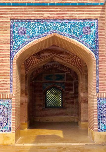 istock Shah Jahan mosque in Pakistan 1311214856