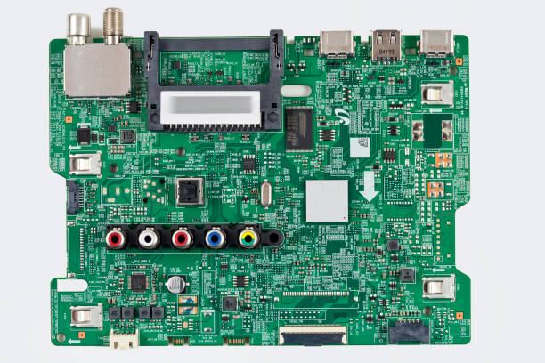 커넥터, 슬롯 및 칩 프로세서가 있는 전자 보드 - circuit board connection block computer mother board 뉴스 사진 이미지