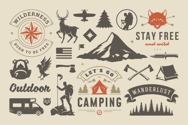 ilustraciones, imágenes clip art, dibujos animados e iconos de stock de camping y elementos de diseño de aventura al aire libre conjunto, citas e iconos ilustración vectorial - outdoors tent tourism animals in the wild