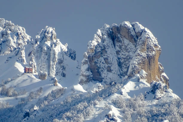 istock ROSALBA REFUGE - SOUTHERN GRIGNA 1311473393