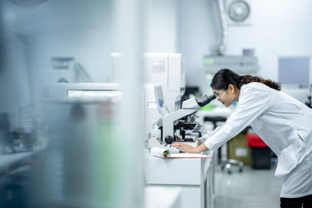 istock Laboratory technician, Asian medical technicians work in private laboratories. 1311473585