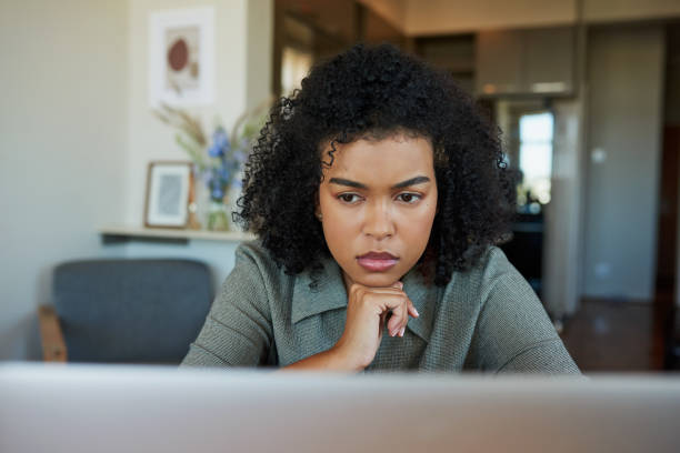 istock Paying close attention to some online data 1311494131