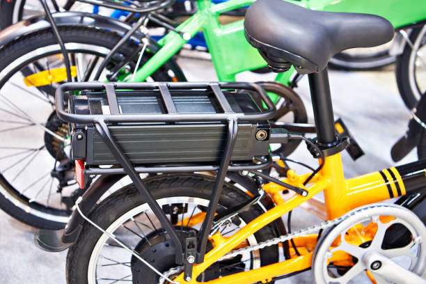 istock Lithium ion battery on bicycle luggage carrier 1311498039