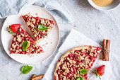 Strawberry pie with oatmeal crumble topping