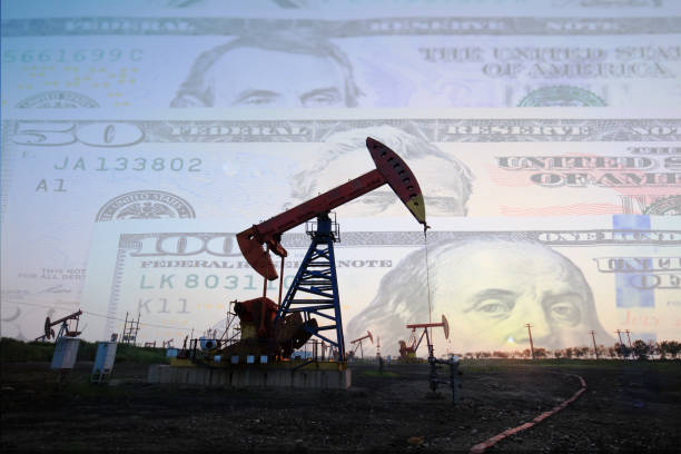 istock Dollars and oil pumps 1311614611
