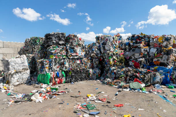 recycling of secondary raw materials - plastic chemical warehouse industry imagens e fotografias de stock