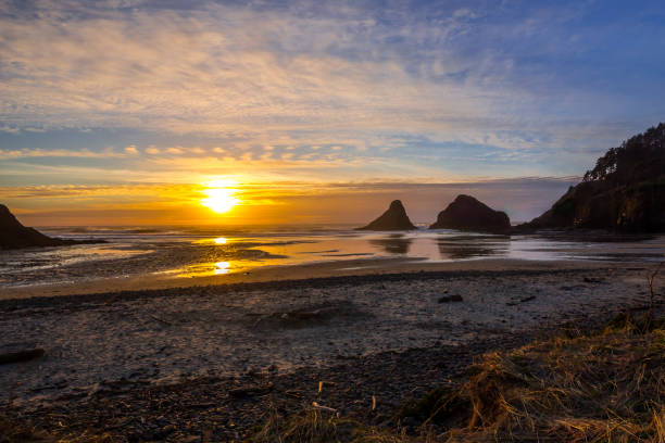 Stunning sunset seascape at Heceta beach in Oregon Pacific coast