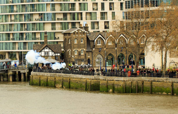 royal artillery perform gun salute for prince philip - prince philip imagens e fotografias de stock