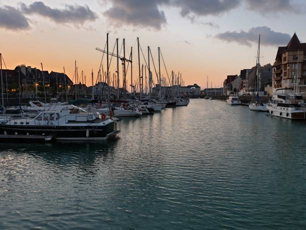 istock Deauville Trouville 1311936358