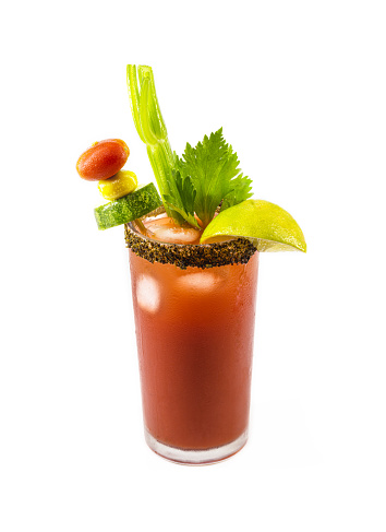 caesar drink, canada national cocktail, drink made to celebrate Victory Day