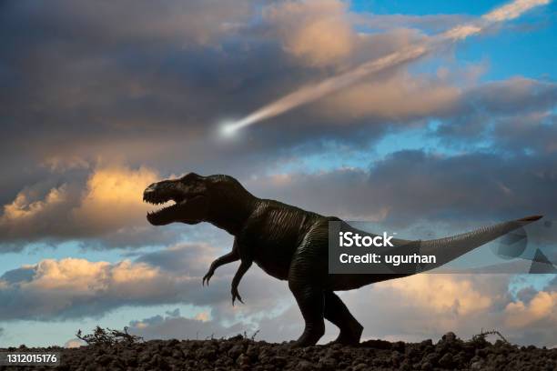 Dinosaurs And Asteroid Stock Photo - Download Image Now - Dinosaur, Meteorite, Asteroid