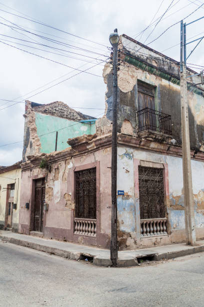 istock Heavily dilapidated house in Matanzas, Cu 1312030978