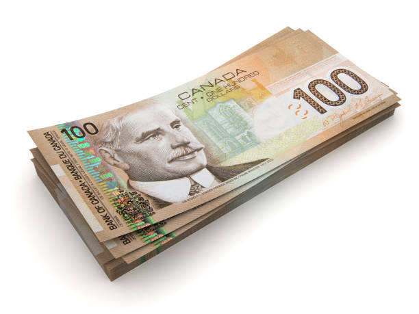 finanziamento monetario canadese - canadian dollars canada bill one hundred dollar bill foto e immagini stock