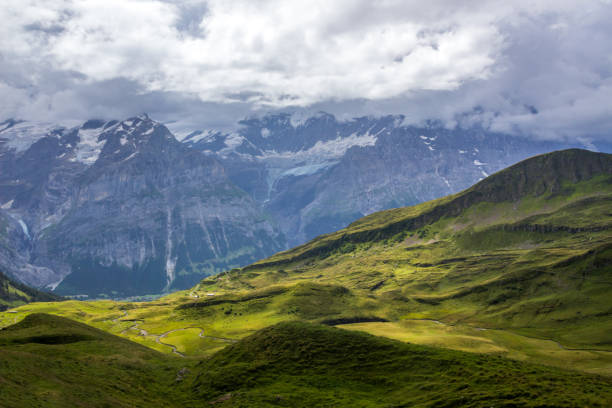 istock mountain trail i Swiss Alps 1312126713