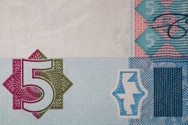 istock Ukrainian 5 hryvnia banknote 1312272432