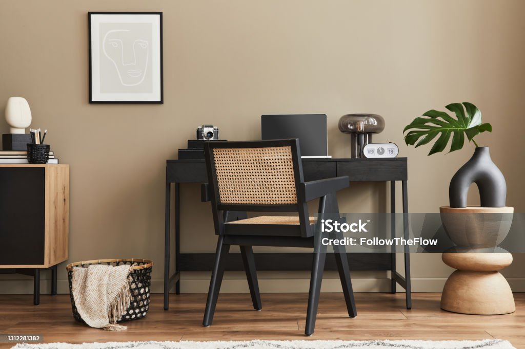 Stylish composition of home office interior and elegant office accessories. Template. - Royalty-free Kantoorkamer Stockfoto