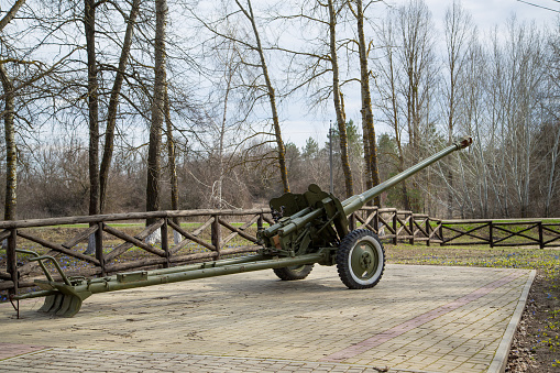 An old Soviet cannon was installed in memory of the fallen soldiers. Victory Day