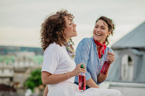 istock Best friends spend time together on the roof 1312344314