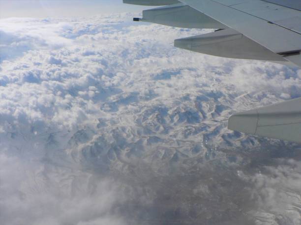 lebanon mountains from the sky - mountain range earth sky airplane imagens e fotografias de stock