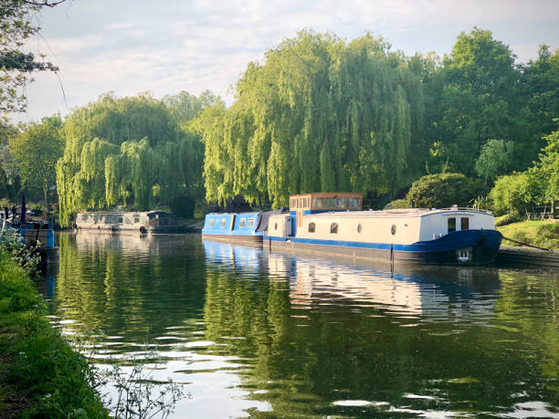istock Grand Union Canal London 1312490796