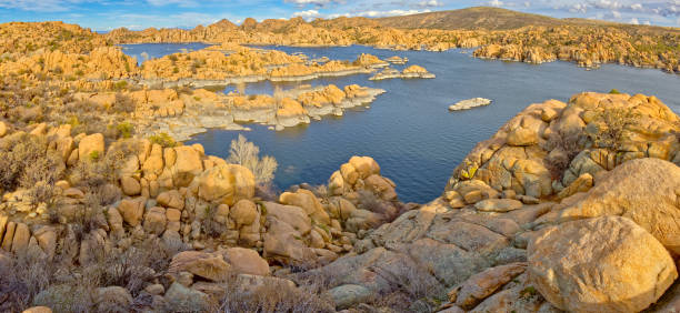 istock Rocky Islands in Watson Lake AZ 1312498378
