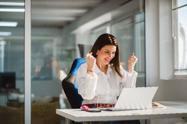 istock Businesswoman working in office 1312508639